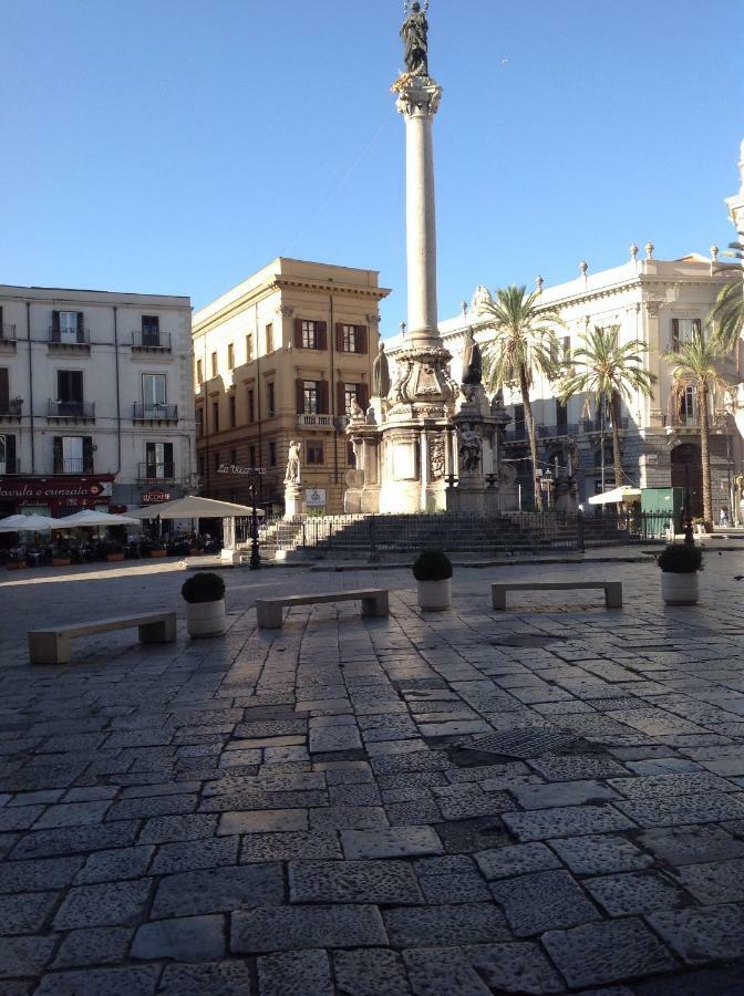 Vucciria 57 Locazione Turistica Nel Cuore Pulsante Della Movida! Apartment Palermo Bagian luar foto