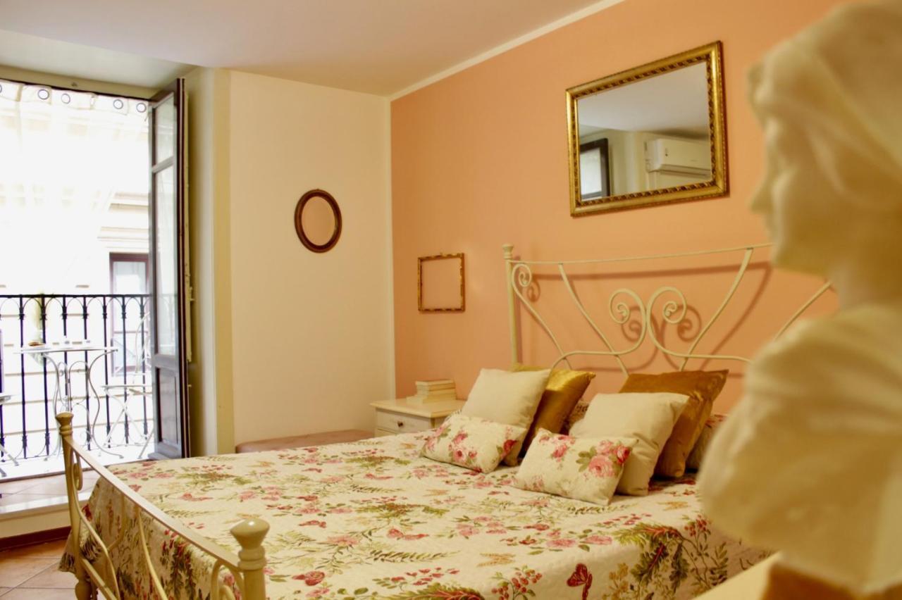 Vucciria 57 Locazione Turistica Nel Cuore Pulsante Della Movida! Apartment Palermo Bagian luar foto
