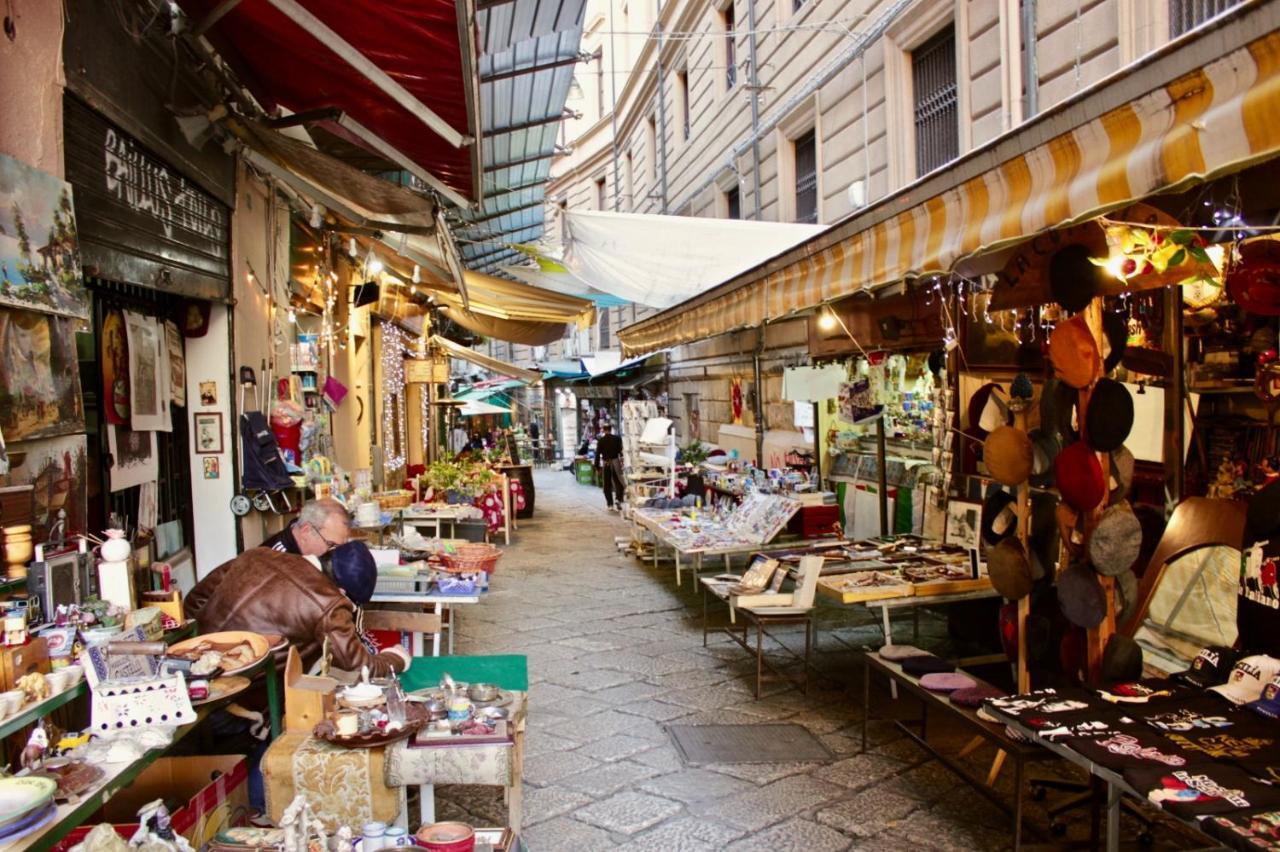 Vucciria 57 Locazione Turistica Nel Cuore Pulsante Della Movida! Apartment Palermo Bagian luar foto